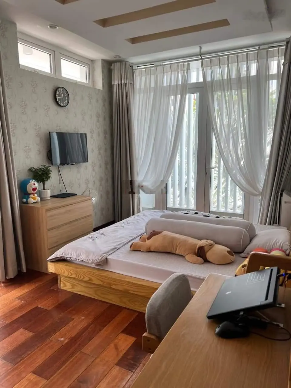 Bán biệt thự KDC Him Lam Quận 7. Cạnh LOTTER MART. DT 200m2 - 10m x 20m. 5 TẦNG.Nhỉnh 55 tỷ ,HIẾM