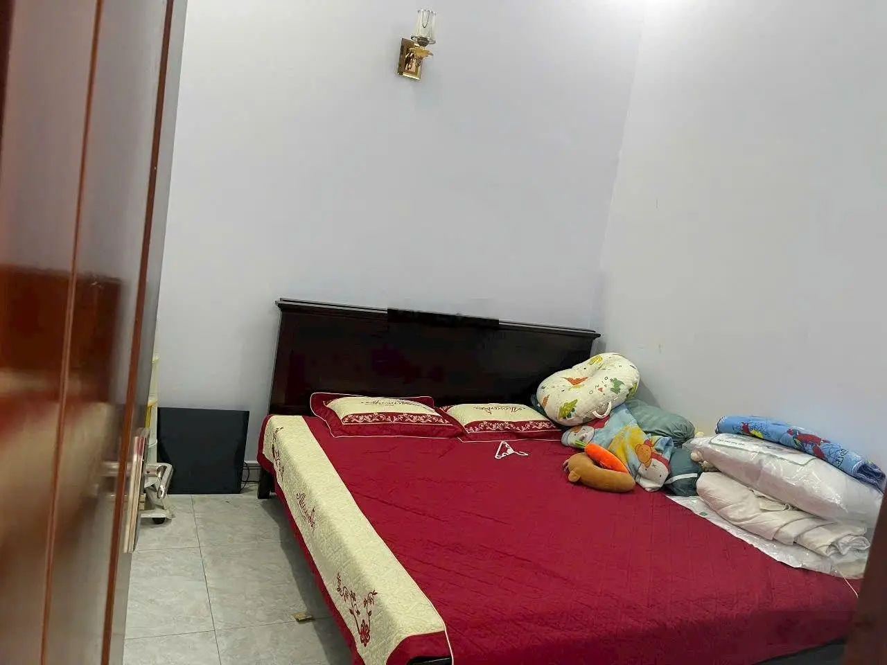 Bán NR đẹp xuất sắc tại Phan Đình Giót, 5,3 tỷ, 93m2, 3PN, 2WC