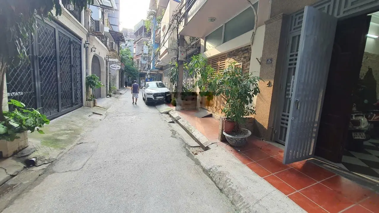 Phân lô Hai Bà Trưng, nhà đẹp ôtô tránh 7 chỗ vào nhà, ngõ thông, ở, văn phòng 55m2 MT 4,8m*13,5tỷ
