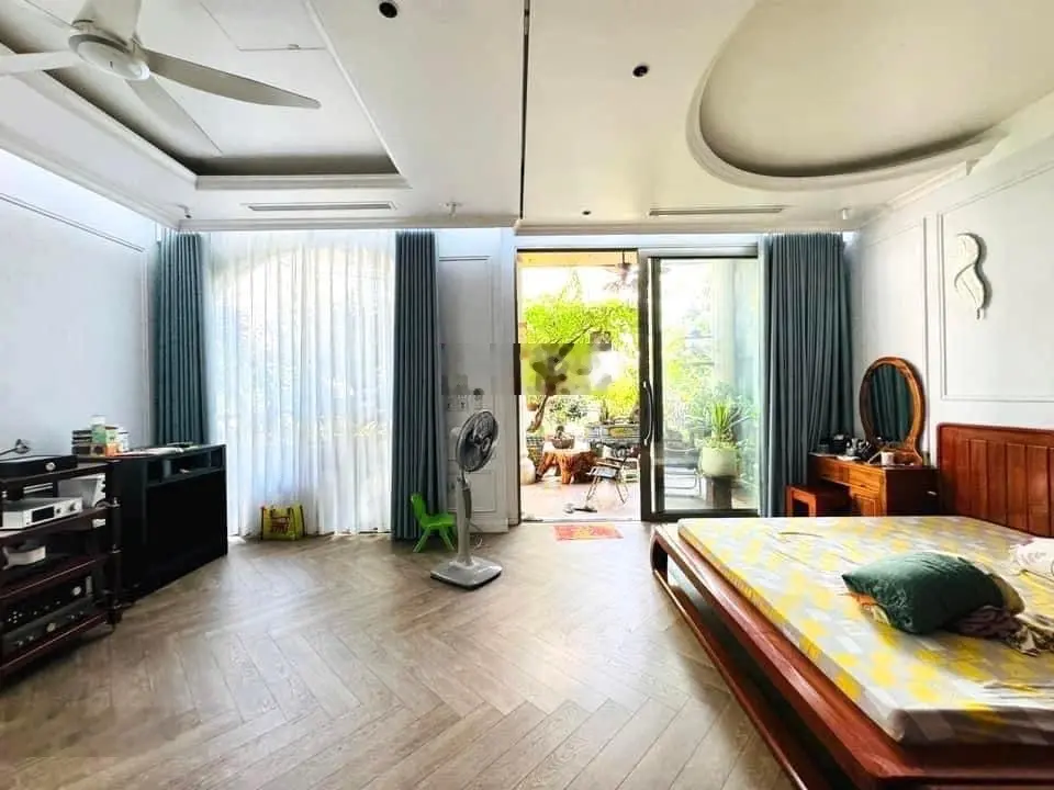Nhà đẹp Nguyễn Phong Sắc , Cầu Giấy 68m2, 8 tầng, 2 mặt tiền siêu lớn , gara 7 chỗ, nhỉnh 21 tỷ