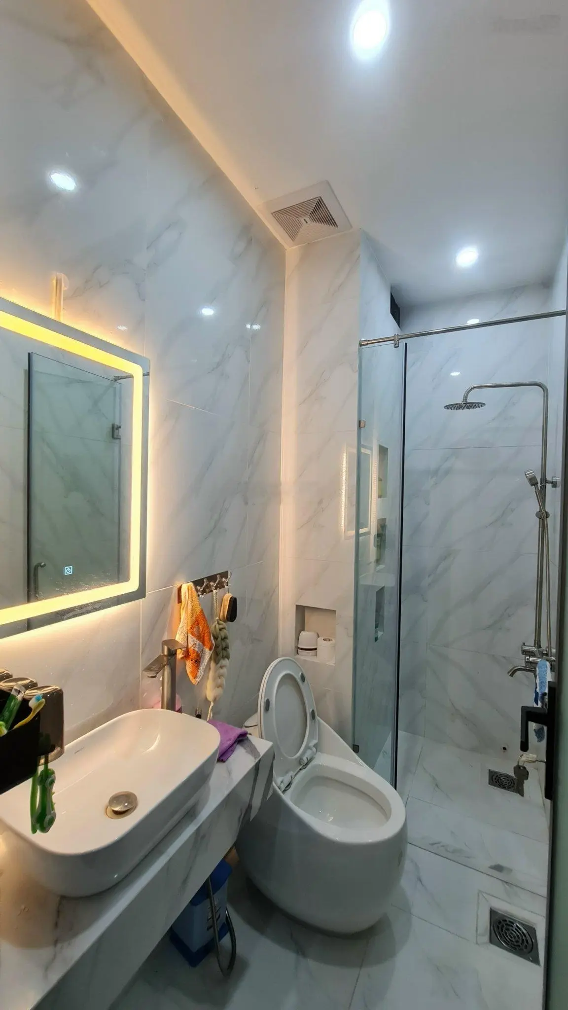 Chính chủ bán nhà mới 3tầng, đường 2 Nguyễn Duy Trinh, P. Long Trường, gần Đông Tăng Long Quận 9 cũ