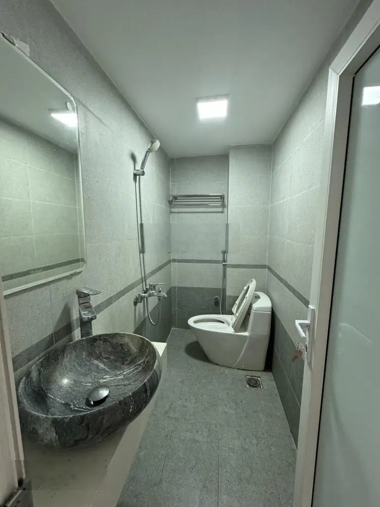 Biệt Thự Việt Hưng BT7- DT183.5m2, 4 Tầng, Mặt Đường Lớn, Đối Diện Trường Marie Curie - Giá 35 Tỷ