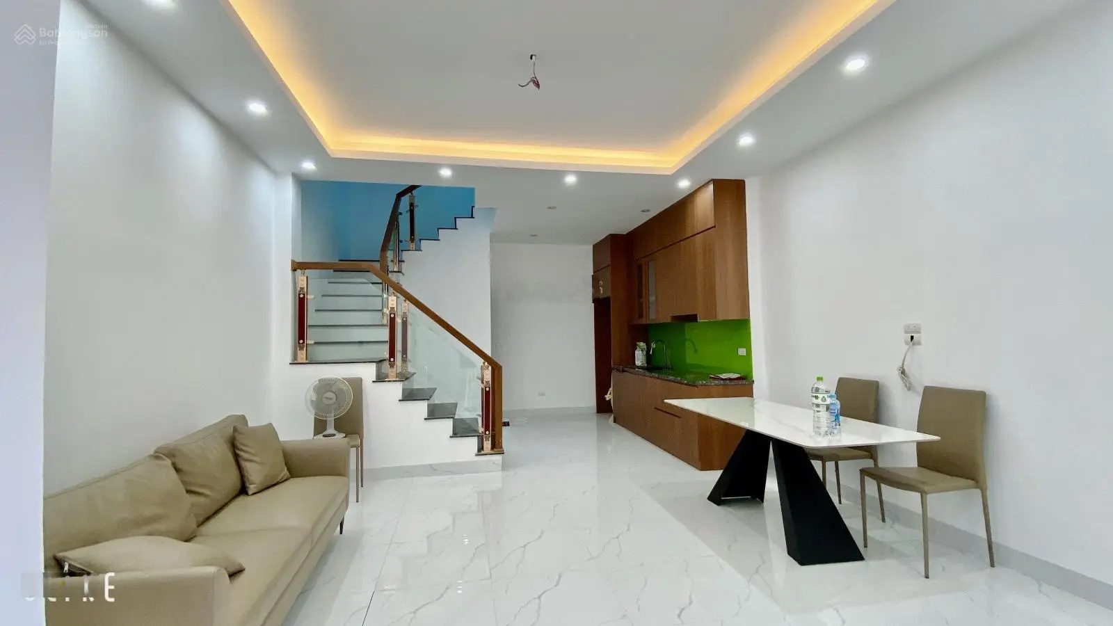 Chỉ nhỉnh 6 tỷ có ngay nhà mới kong 32m 5 tầng tại Tây Mỗ, ngõ nông rộng thoáng, cách đường ô tô 40