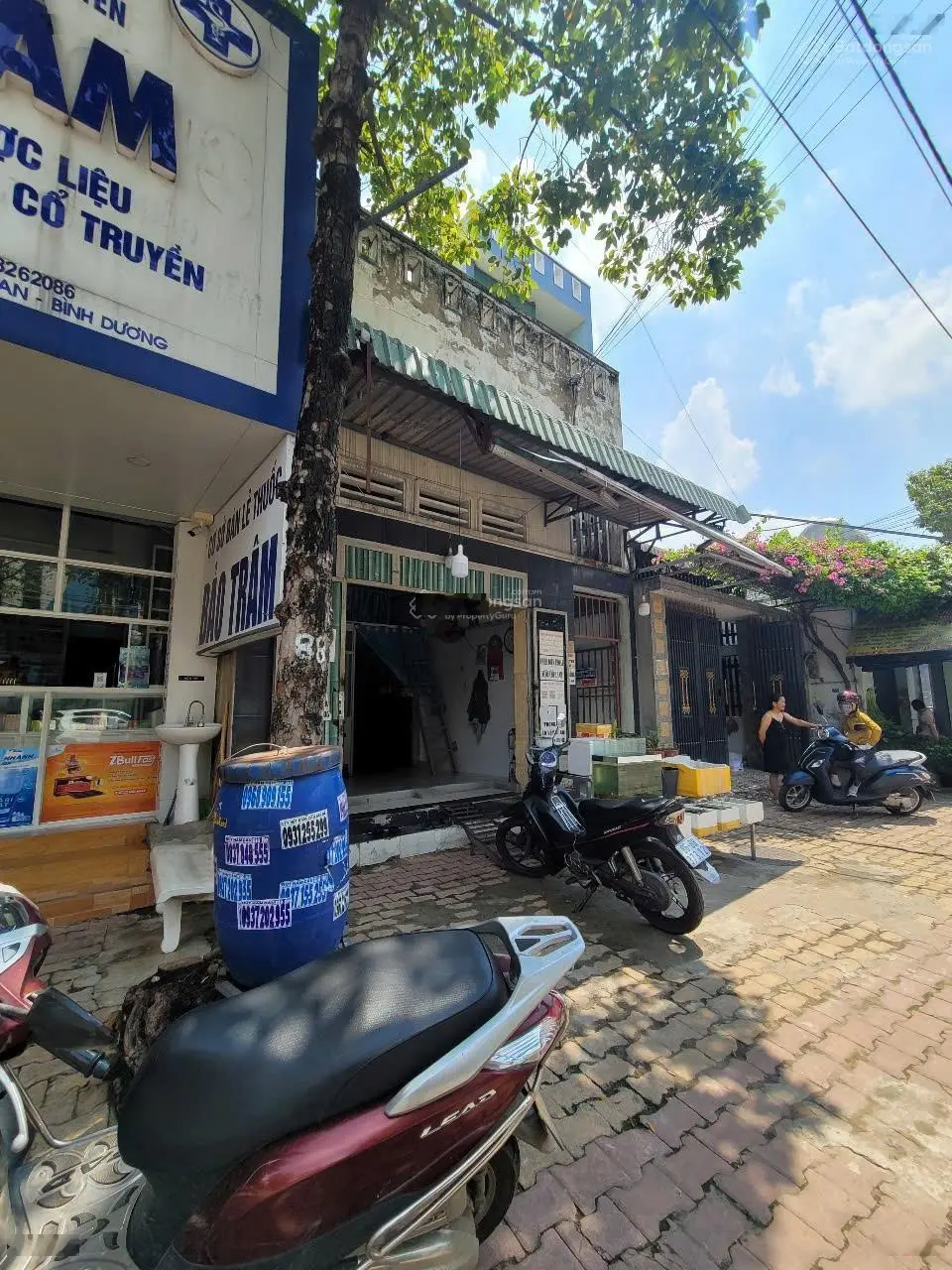 Bán nhà MT đường Phạm Ngũ Lão, MT chợ Xóm Vắng, p.Dĩ An, Tp.Dĩ An