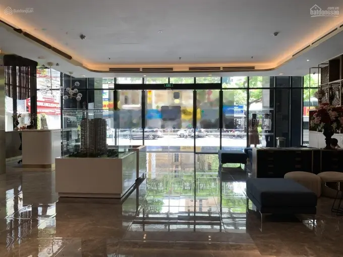 Siêu vị trí! Bán nhà mặt tiền Võ Văn Tần, P.5, Quận 3. Đoạn 2 chiều - 12x30m - HĐT 300tr chỉ 135 tỷ