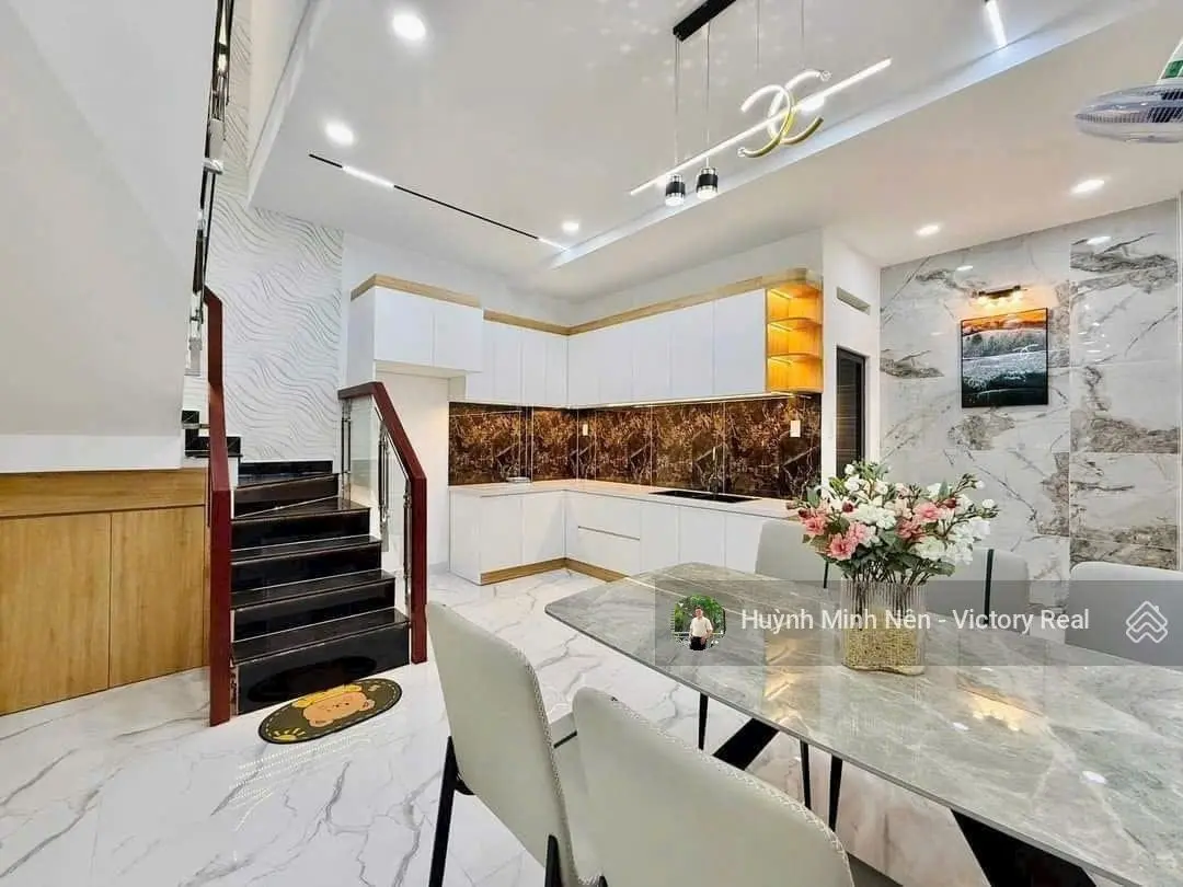 HOT ! Bán nhà DT khủng (4 x 17m ) hẻm Trường Chinh, cách ngã tư Bảy Hiền chỉ 20m, chỉ 7.2 tỷ TL