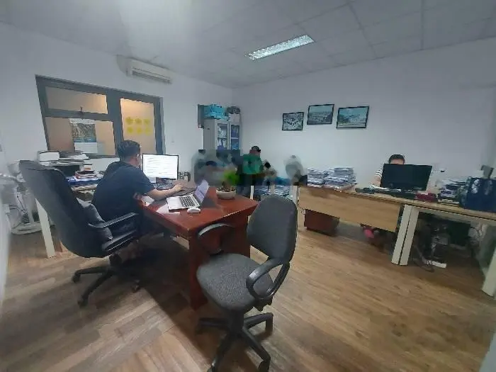 Nhà 5 tầng, kdc đẵng cấp quốc gia vạn phúc city, dòng tiền 30tr/th, 5x21, nhỉnh 17 tỷ.