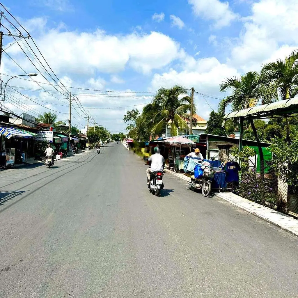 Chính chủ cần bán gấp lô đất 2700 m2 đất tại Long Nguyên, Bình Dương