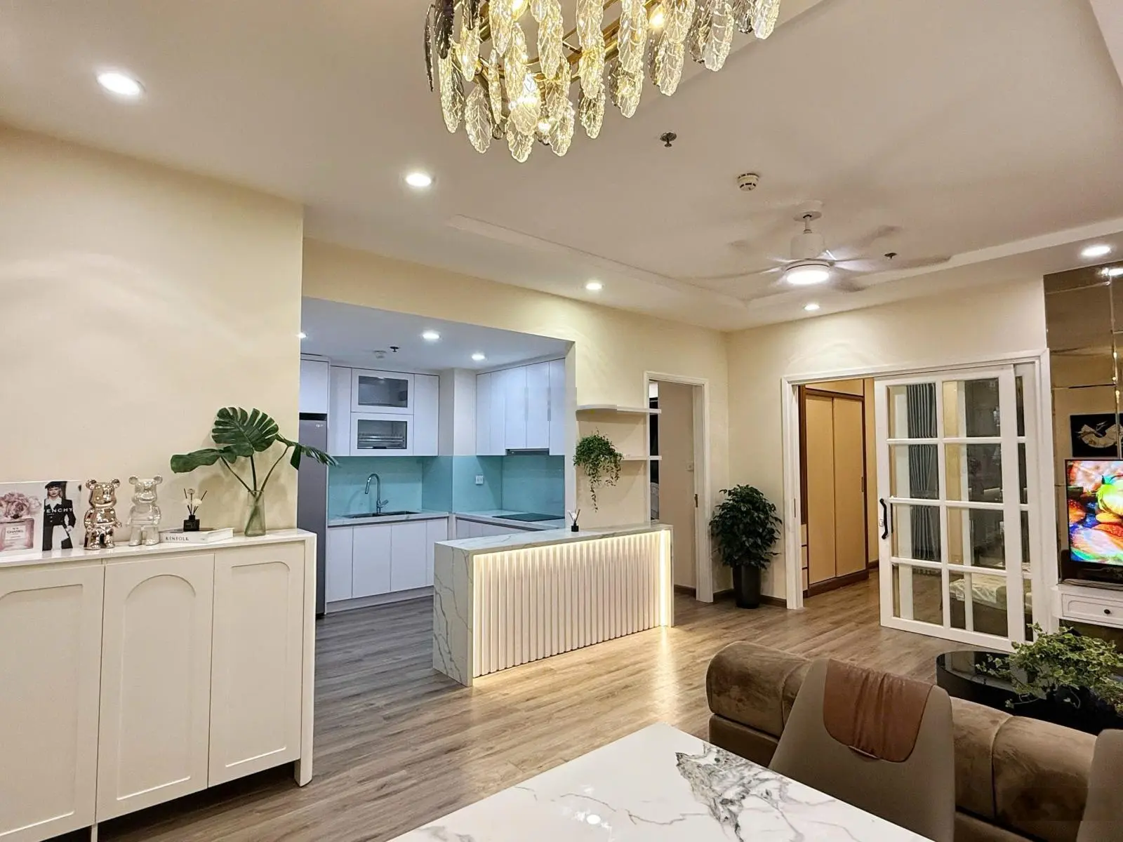 chuyển căn lớn cần Bán 2 sáng ngủ diện tích 83m nhà sửa đủ đồ đẹp view nhạc nước lh em 0974 532 ***