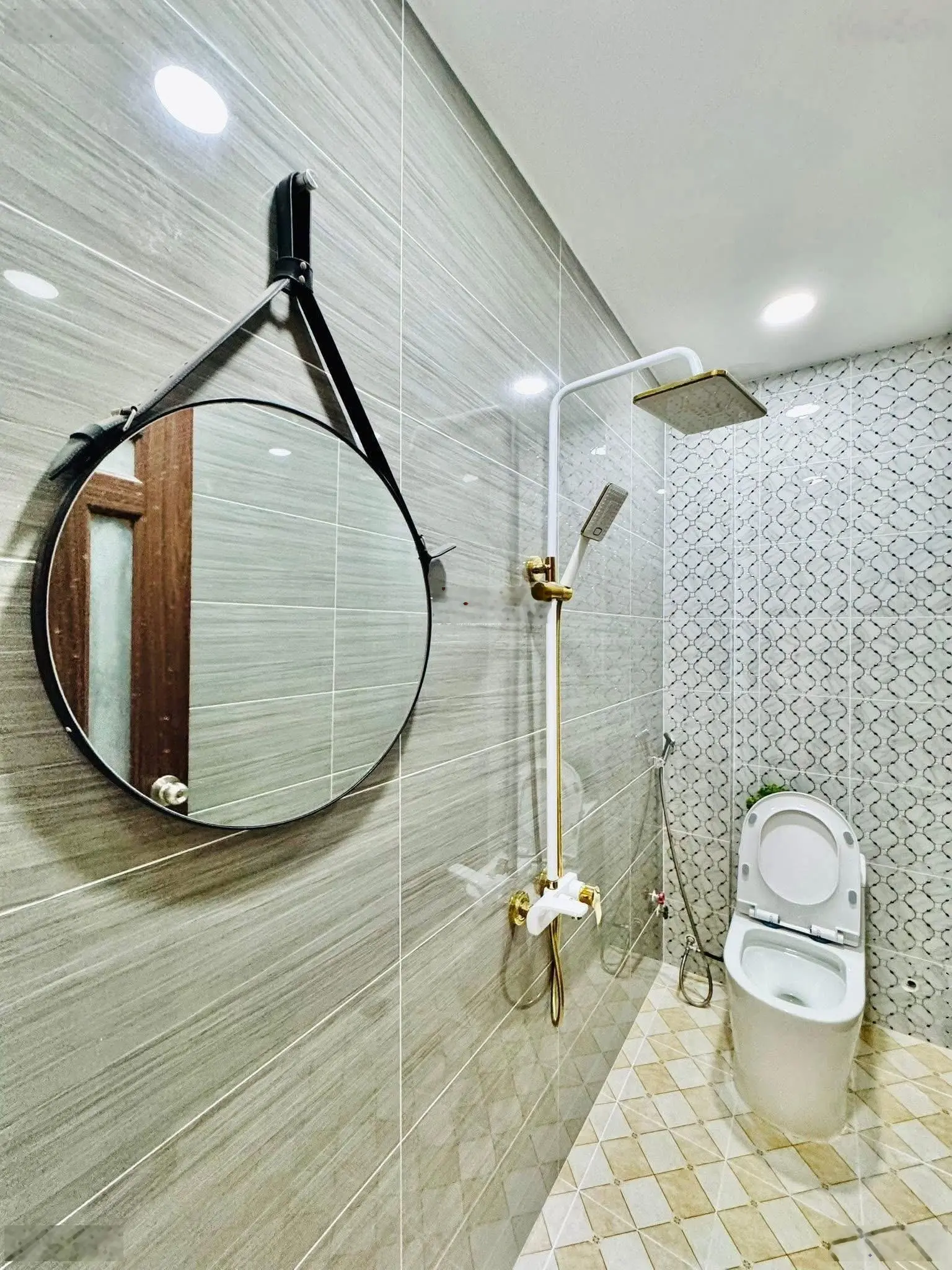 Ngân hàng thanh lý nhà 4 x 20m đúc 4 tầng - ngay mặt tiền tỉnh lộ 10 tiện kinh doanh buôn bán
