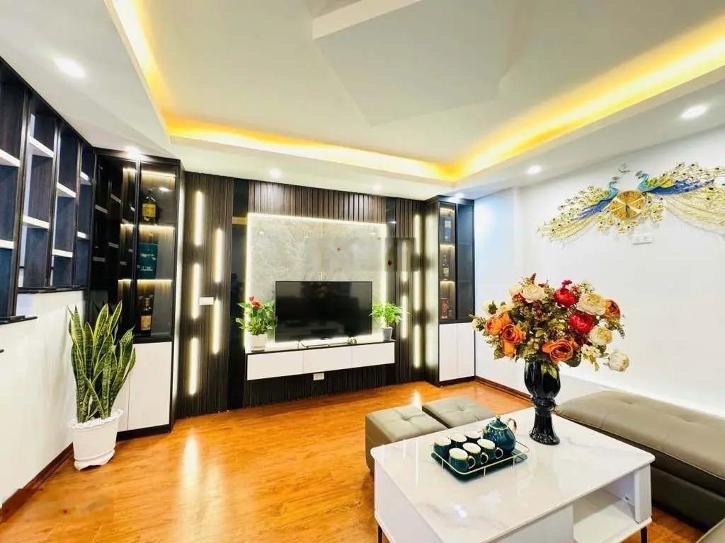Bán nhà 5tầng cực đẹp phố khương đình - thanh xuân - lô góc 2 thoáng mát - ô tô gần nhà