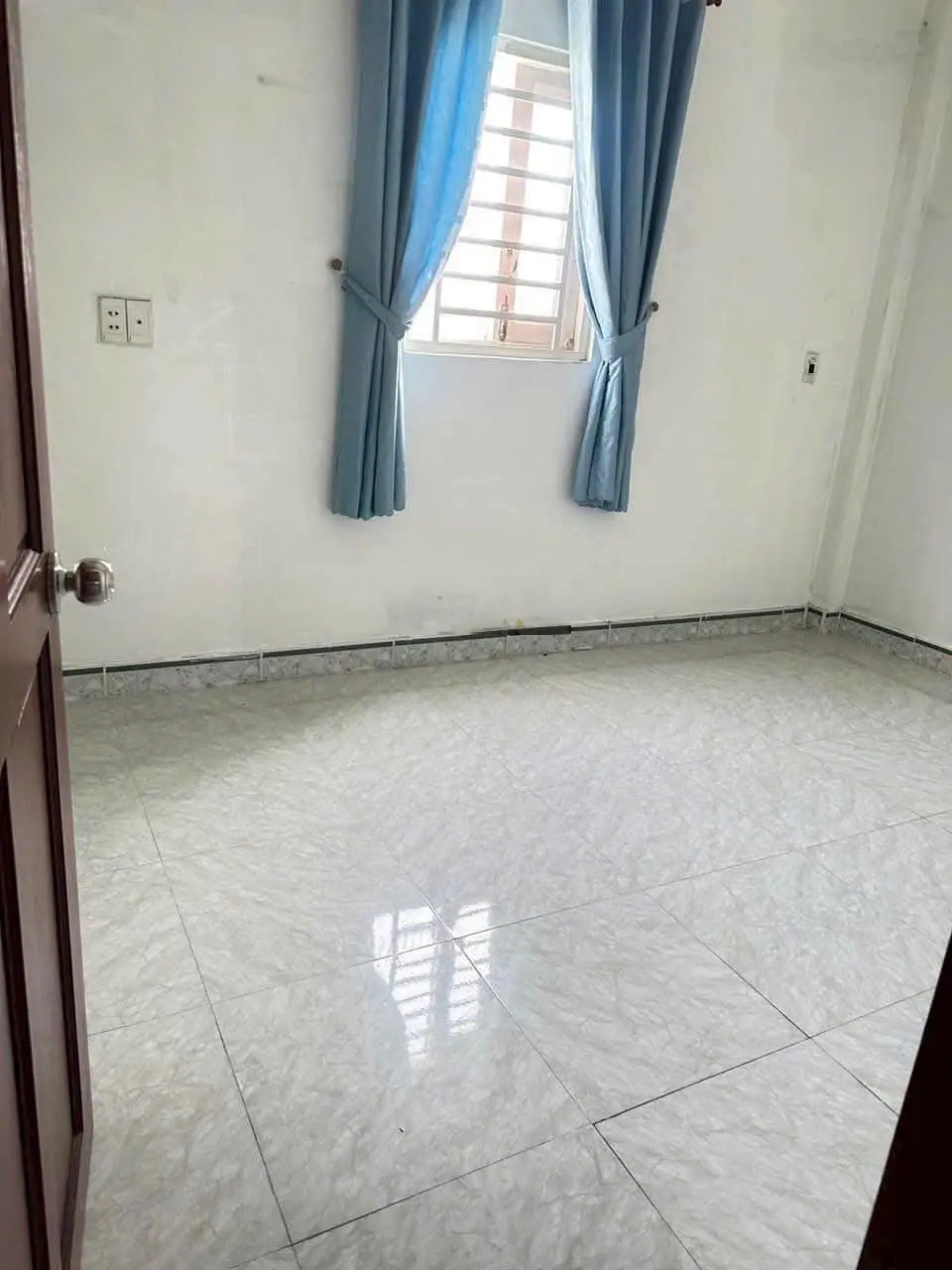 Chủ bán nhà gần chung cư Hiệp Thành Lê Văn Khương