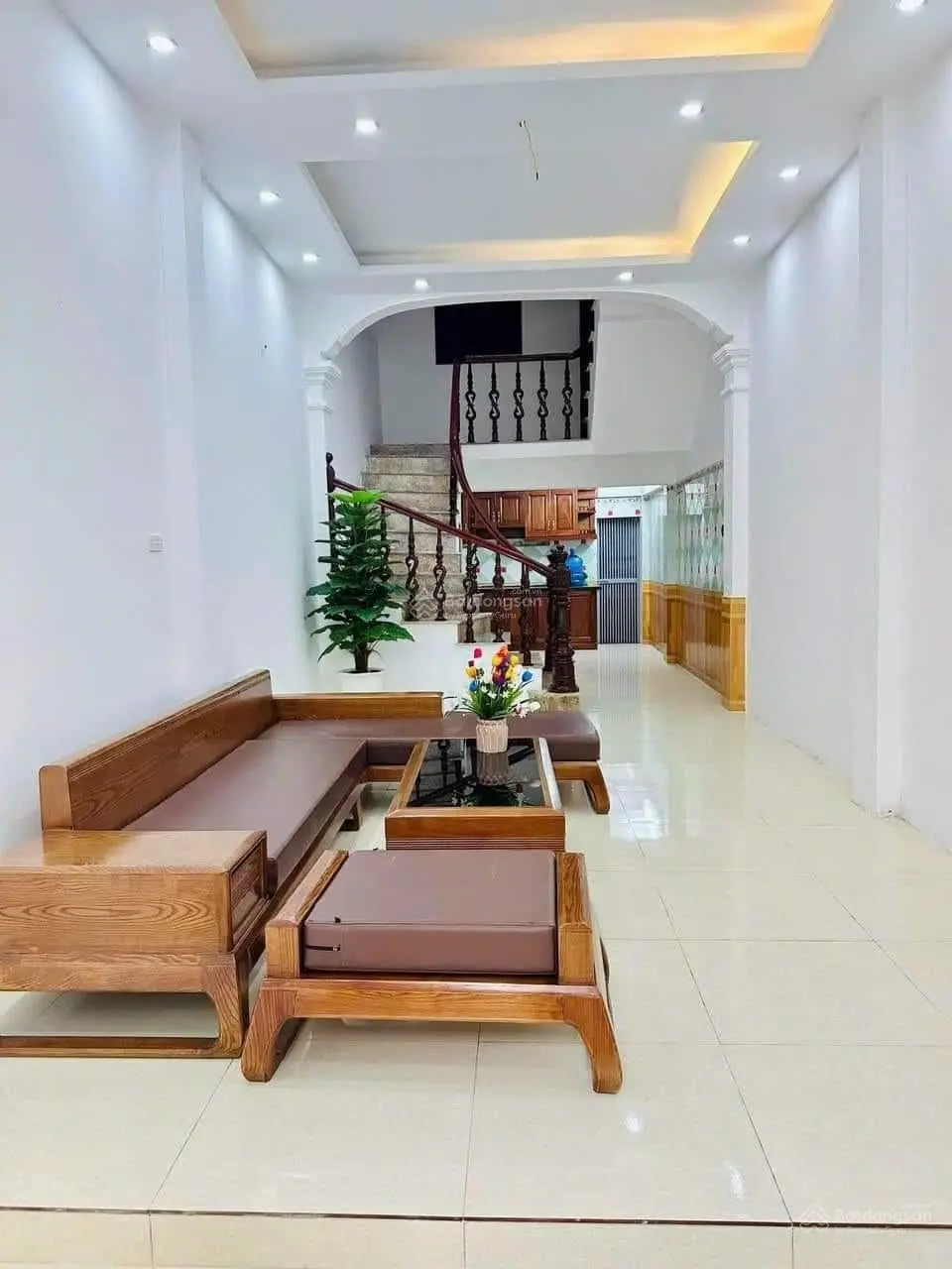 Bán nhà Chiến Thắng 40m2, 4 tầng, nở hậu, phân lô cán bộ, dân trí cao, 2 mặt ngõ ô tô. Giá 8.9 tỷ