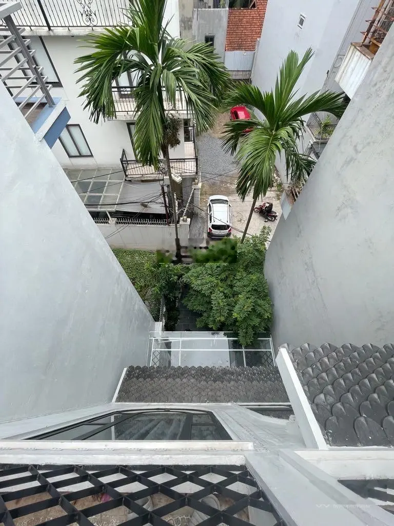 Bán nhà riêng biệt thự sân vườn 90m2