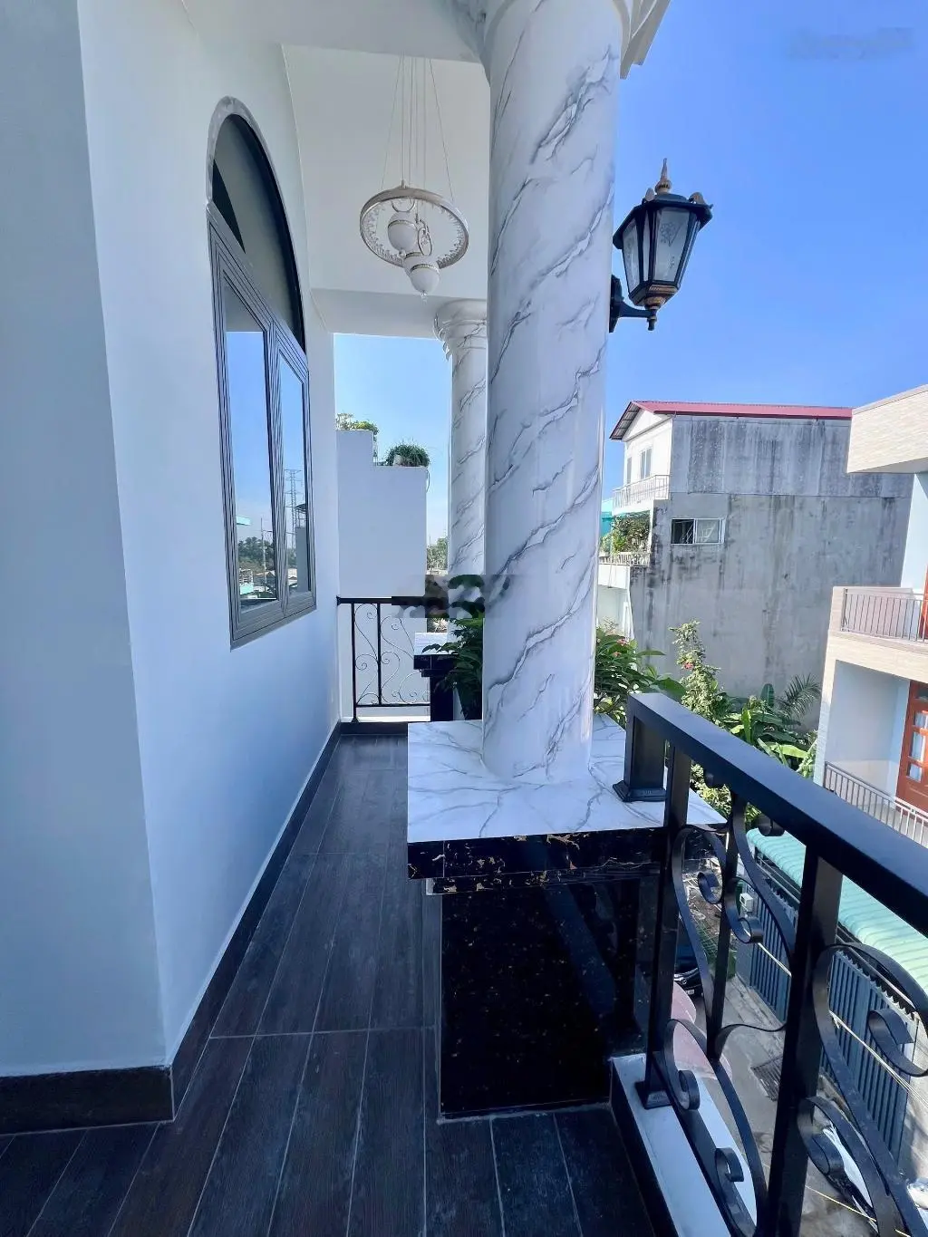 Bán nhà riêng tại Đường Lò Lu, Trường Thạnh, Quận 9, TP. HCM giá siêu hời 5,6 tỷ, 61m2 mới 100%