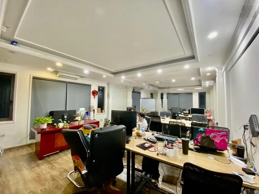 Bán nhà phố Tô Hiệu, Nghĩa Tân , Cầu Giấy 82m2, nhỉnh 36 tỷ, 9 tầng, hầm, cả đêm không tắt đèn