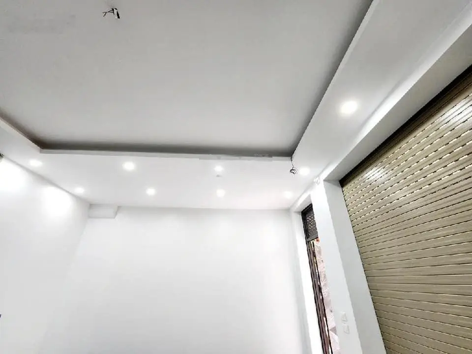 MẶT PHỐ 6 TẦNG THANG MÁY - ĐƯỜNG 4 làn ô tô tránh
