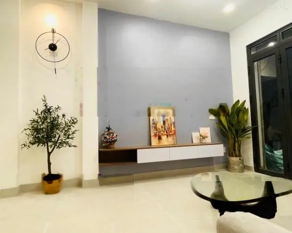 VIP nhà mặt phố Lạc Long Quân, giá 23 tỷ, 37m2x7T, KD, thang máy