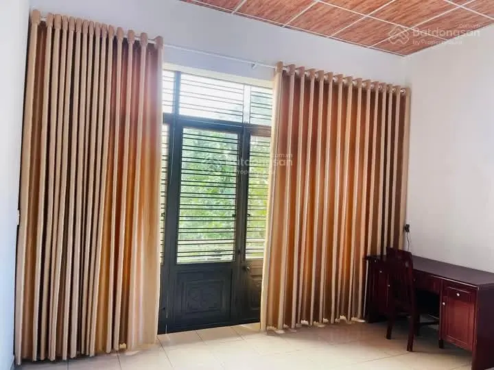 Bán nhà 2 tầng MT đường Hòa Minh 3, 72m2, 3.99 tỷ TL