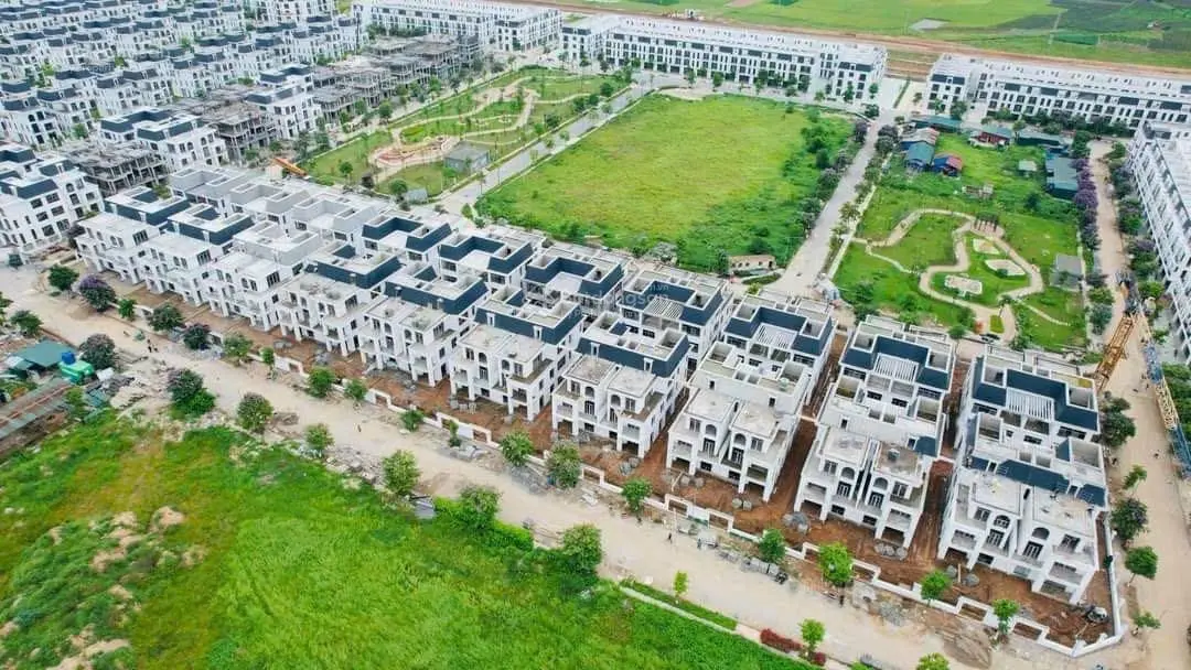 duy nhất căn biệt thự BT6 giá đầu tư diện tích 300m xây 3.5 tầng tại Hud Mê Linh.