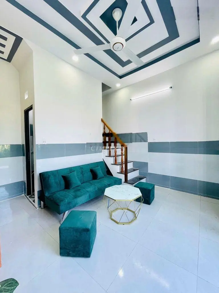 Tôi cần tiền trả NH nên ra căn nhà ở chợ Mỹ Hạnh Nam giá 595tr
