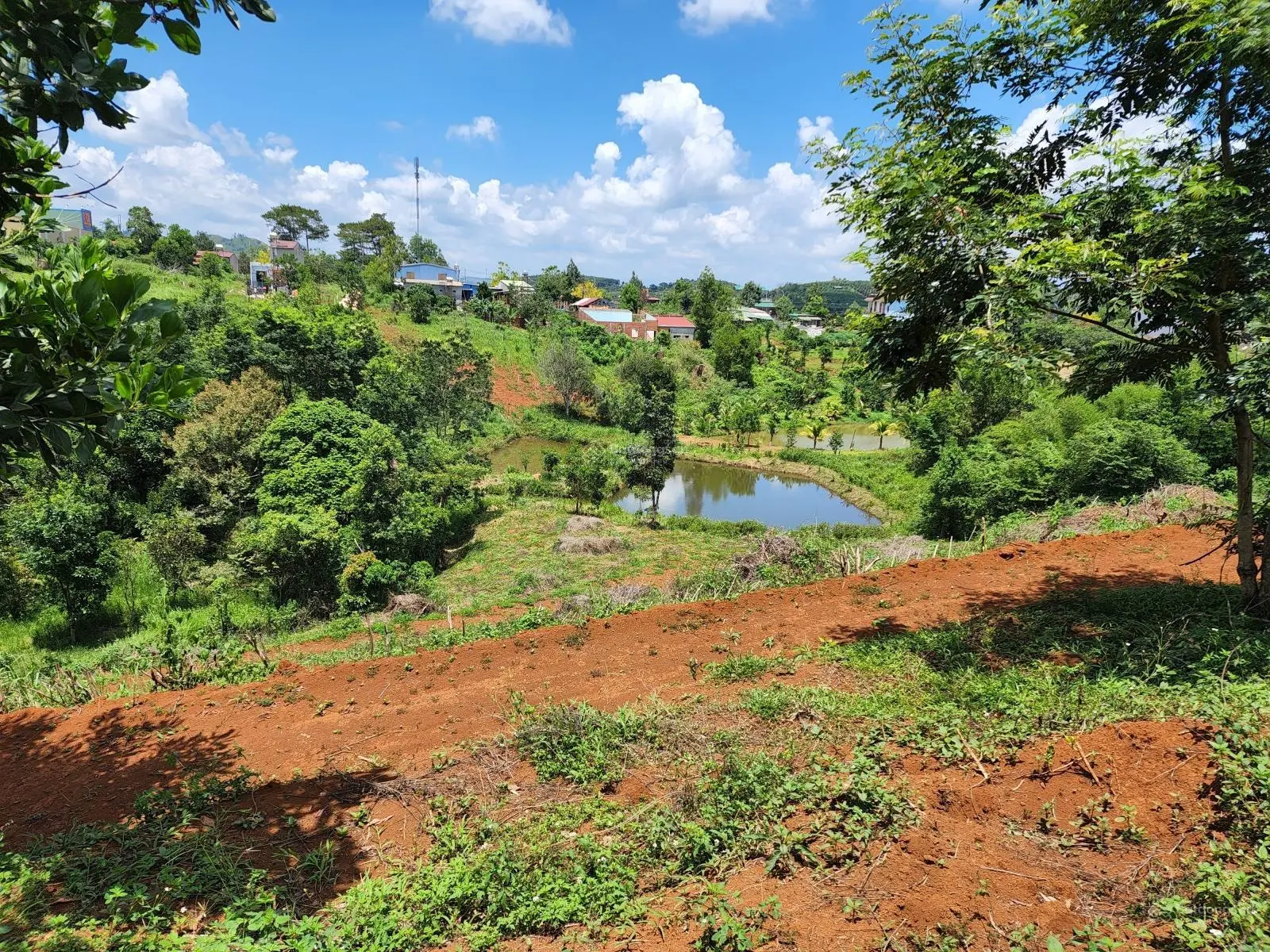 6.5ha, 390m mặt tiền QL28, suối chảy quanh năm, gần Gia Nghĩa Đắk Nông