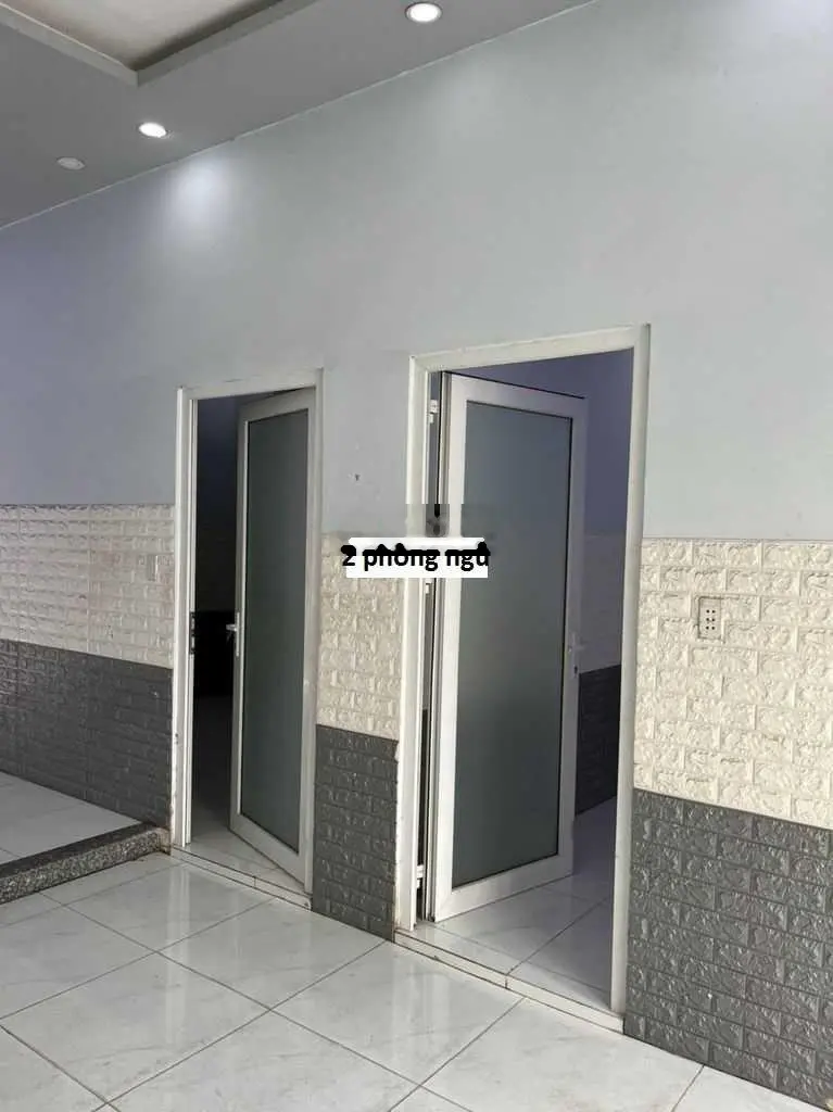 Nhà khu nội bộ sau Chợ Nông Sản Thủ Đức, sổ hồng 74m2 cần bán gấp