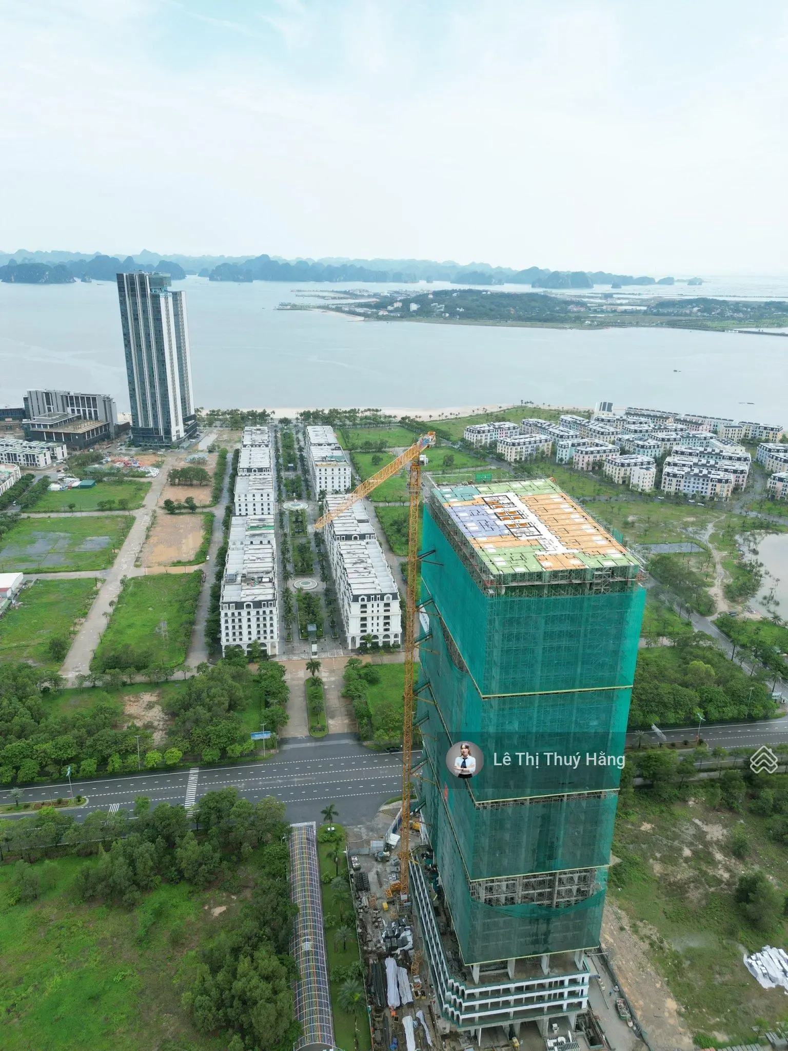 Bán gấp căn hộ studio view được biển dự án icon40 hạ long - giá rẻ nhất thị trường 1,2 tỷ