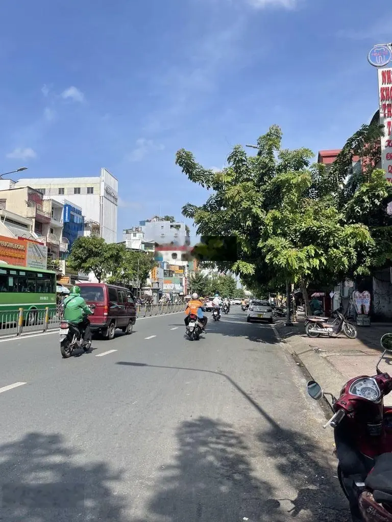 Bán nhà ngộp bank - siêu phẩm 5 tầng - 60m2 - HXH Lý Thái Tổ - vừa ở vừa kinh doanh