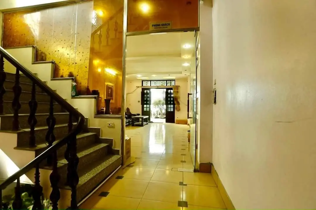 Chu Huy Mân Long Biên DT 95m2x7T MT 5m, gara thang máy, ô tô tránh, vị trí vàng kinh doanh đỉnh cao