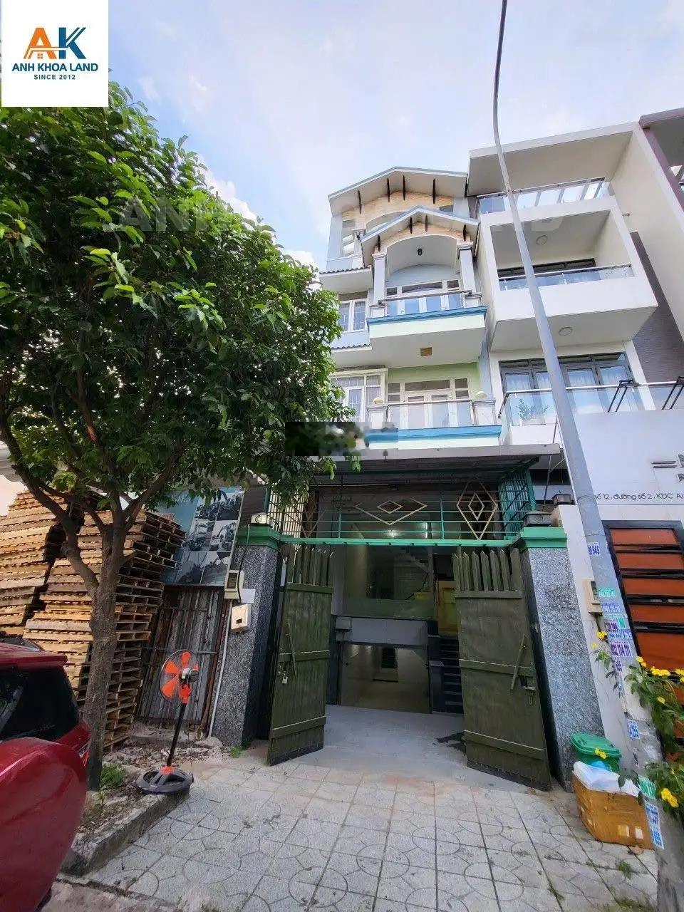 Nhà mặt tiền đối diện công viên, khu dân cư Areco, sát Phạm Văn Đồng, cho thuê làm VP 27tr/tháng