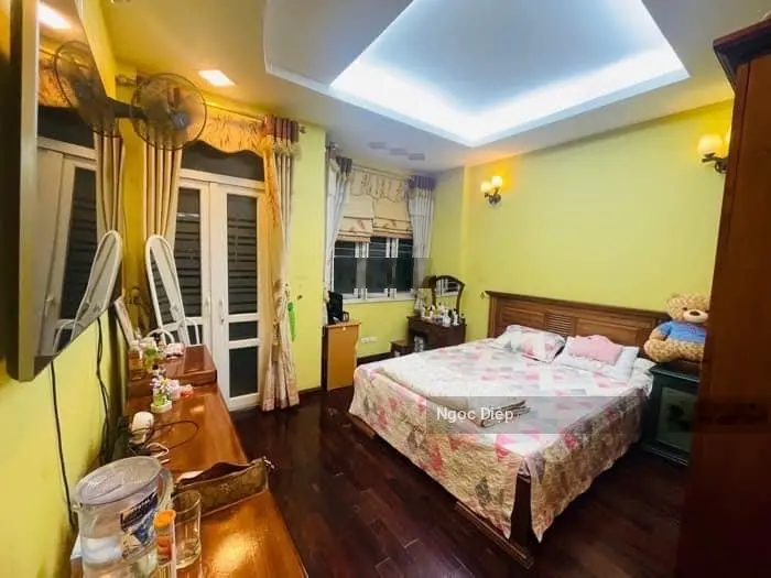 Giảm chào 300tr bán gấp nhà ngõ 81 Mễ Trì Thượng - ô tô đỗ - 58m2 - 5t - 4.3mt - 9.7tỷ 0945 453 ***