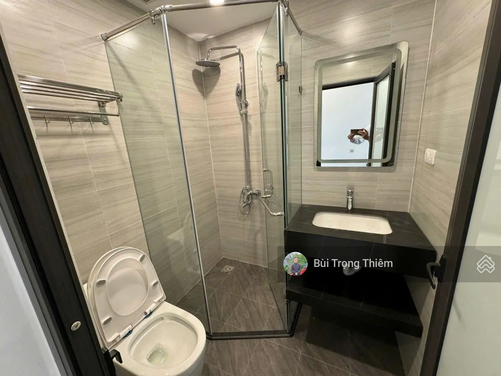 Bán nhà riêng 4 tầng 50m2 mới cứng sài đồng, long biên mặt ngõ thông 4 phòng ngủ full nội thất