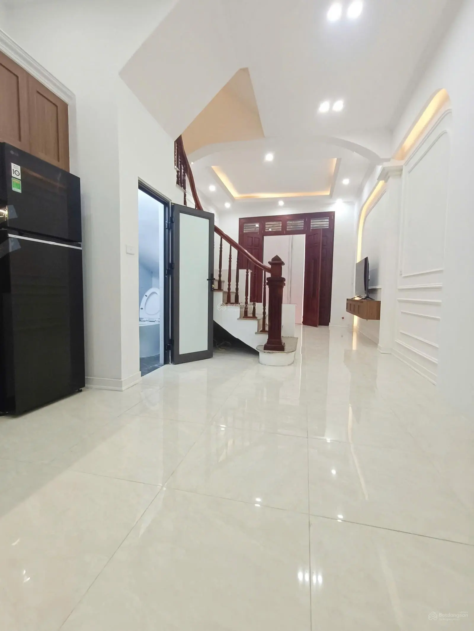 Bán nhà Phan Đình Giót 5 tầng, mt4.2m, ô tô đỗ cửa, dân xây kiên cố, full nội thất, 5 ngủ, 7.x tỷ