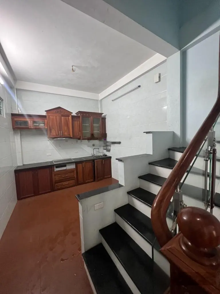 Trung tâm thanh trì phân lô gần ô tô tránh 30m2 5 tầng mới xây 4,2 tỷ