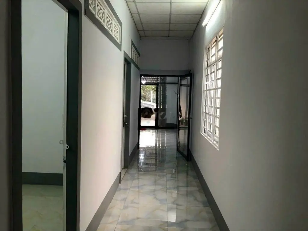 Hàng hiếm nhà cấp 4 (1Tr 1 lửng) ngay Ngã 3 Giồng sổ hồng riêng 930tr