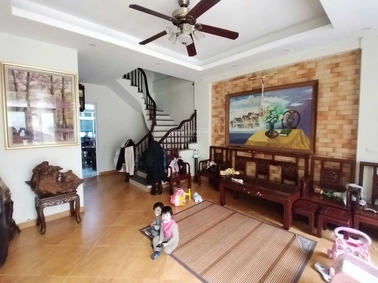 Biệt thự sân vườn - 2 thoáng trước sau - diện tích 100m2 - gara 2 tô 7 chỗ - sân thưởng trà - sổ A4