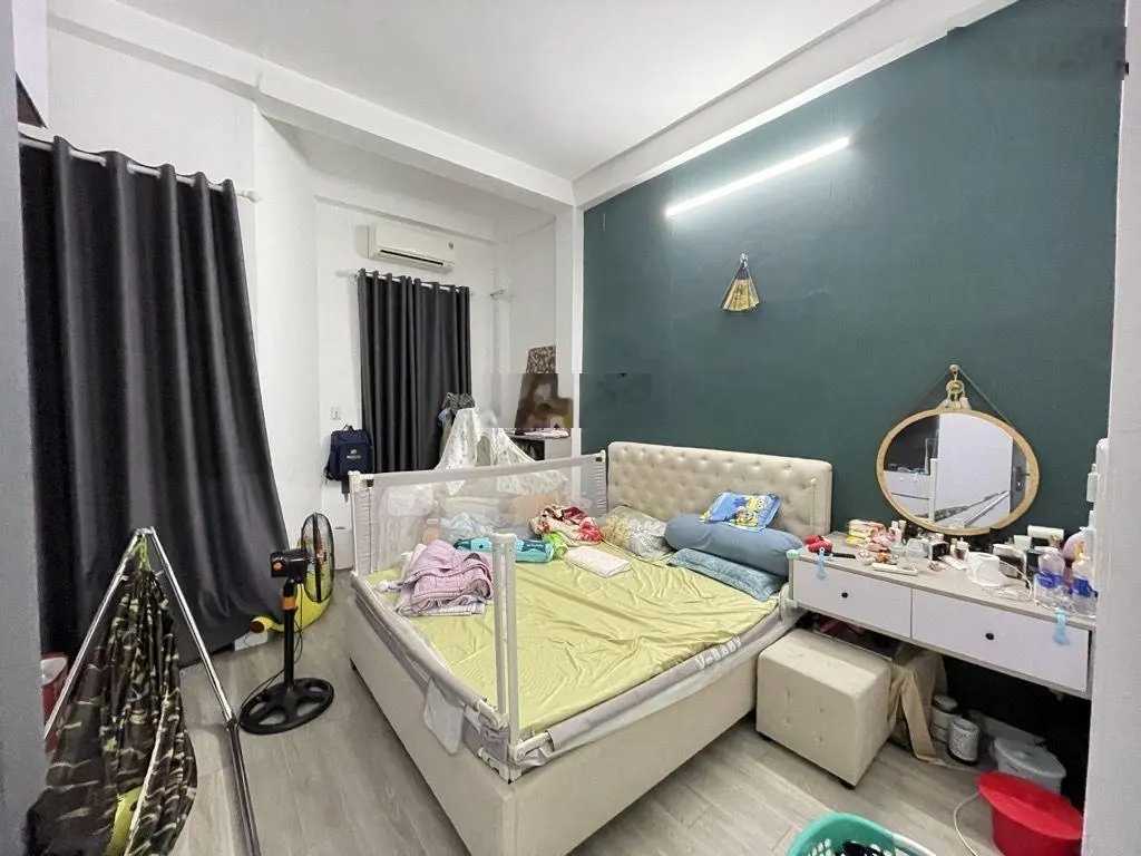 Sát mặt tiền Trần Xuân Soạn Q7 đẹp đúc kiên cố 3 tầng chỉ 5 tỉ thương lượng