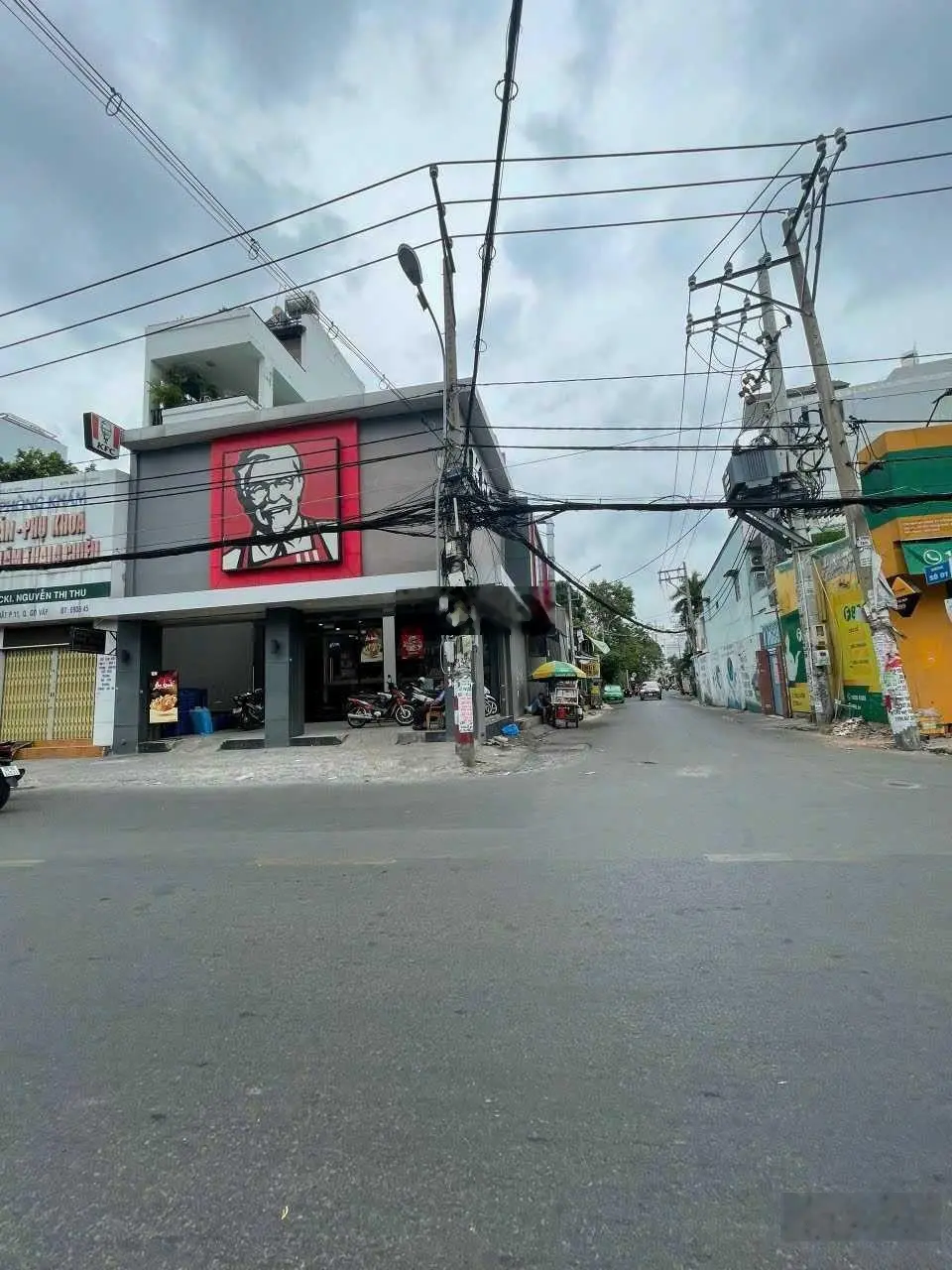 Bán nhà 2MT 231 Thống Nhất, DT 9,7x17m, hẻm hông 7m, 2 tầng, ĐCT 80 triệu,giá 25,5 tỷ LH 0919 818 ***