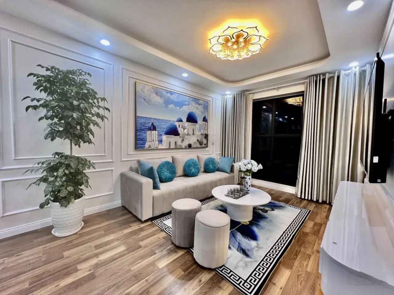 Gia đình bán gấp căn hộ 3PN view hồ Sky Lake tại FLC Complex - 36 Phạm Hùng giá nhỉnh 5 tỷ bao hết