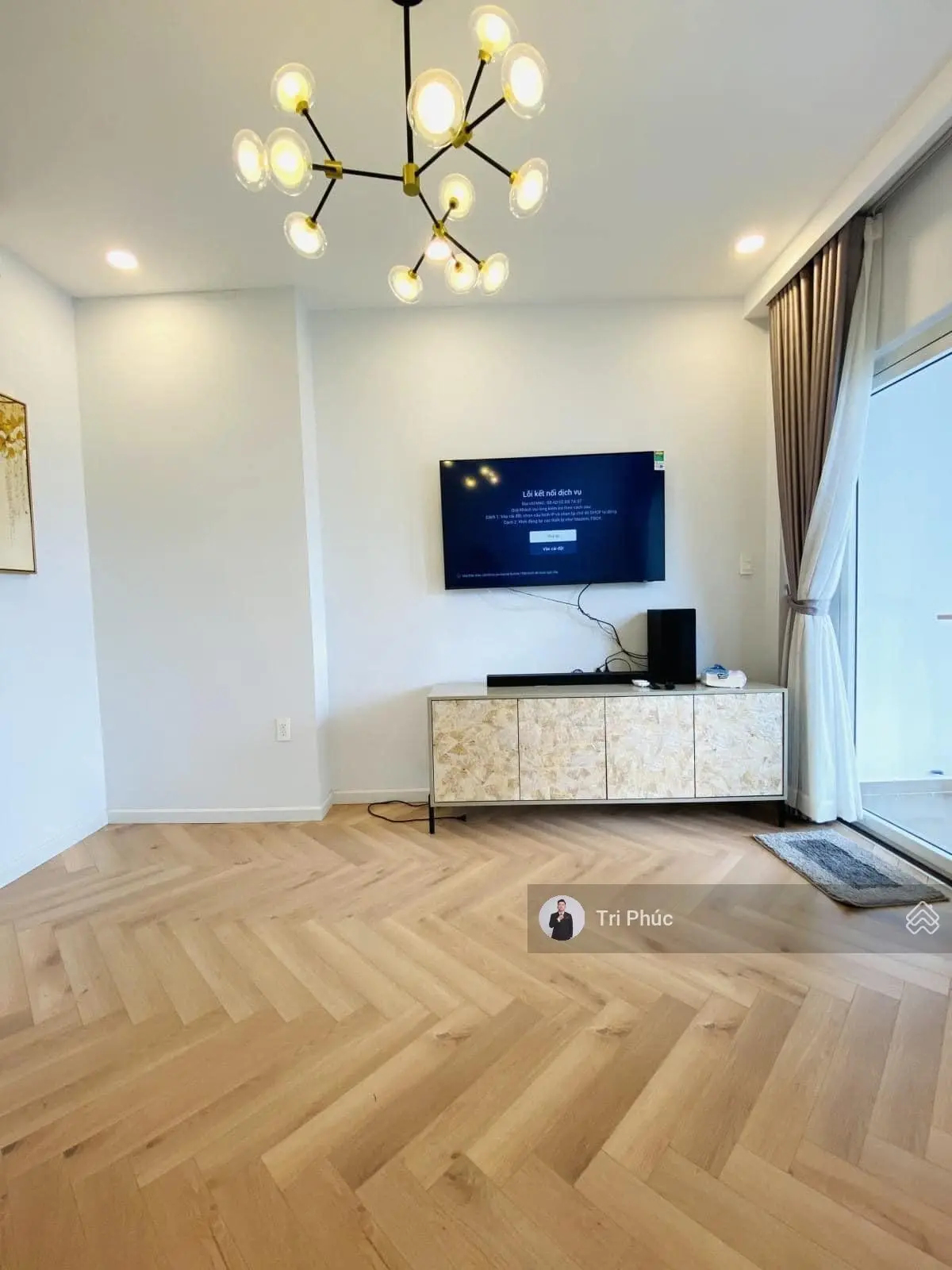 (Gấp bán)Chỉ 8. Xtỷ có nhà hẻm xe hơi, thông Lê Văn Sỹ, F13, Phú Nhuận. Nhà 5 tầng gần 50m2 4PN