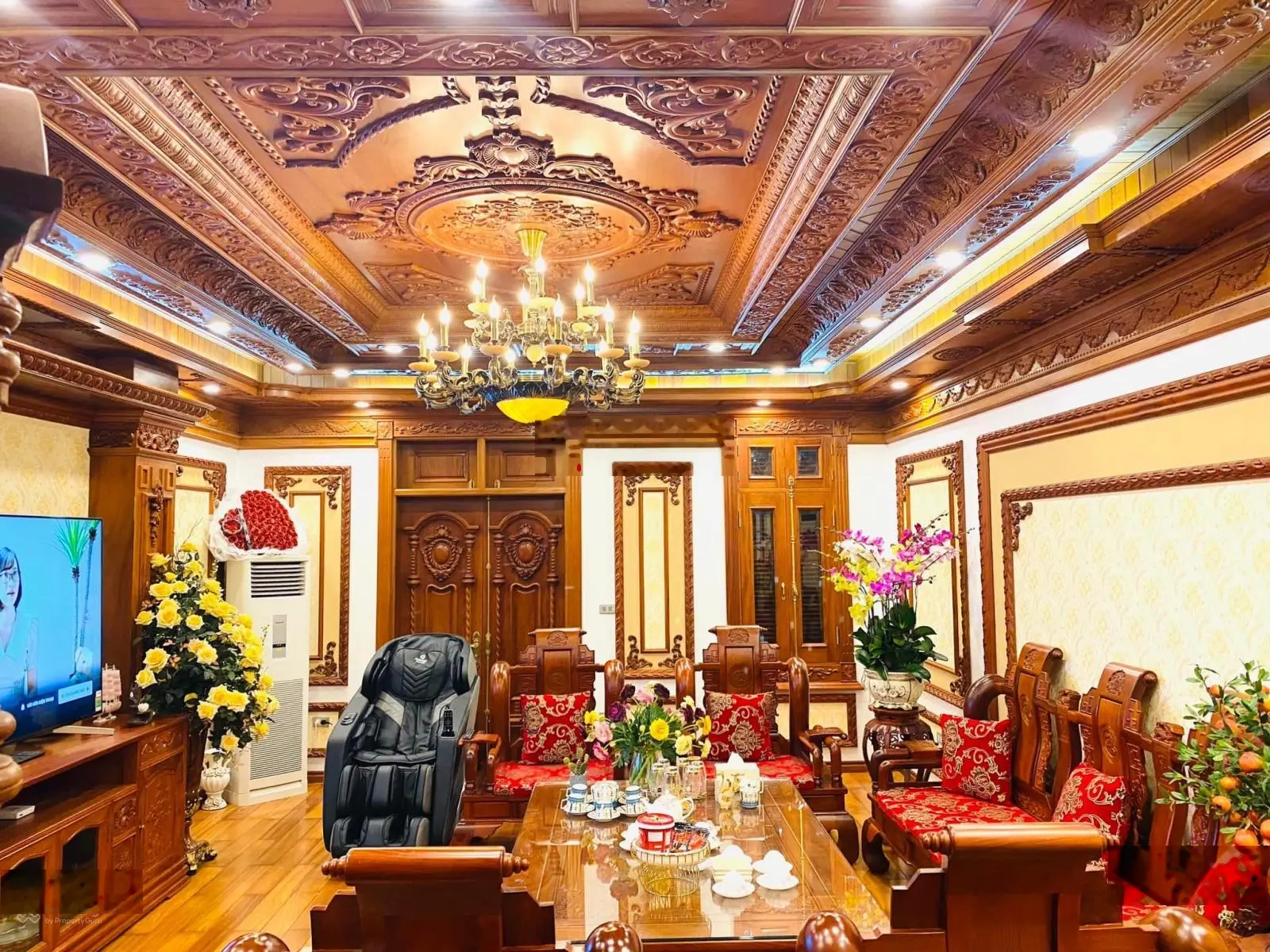 Bán nhà ngõ 92 Nguyễn Khánh Toàn, Cầu Giấy 75m2, gara ô tô, 14 tỷ 8, 3 thoáng, 45 chỗ đón đi chơi