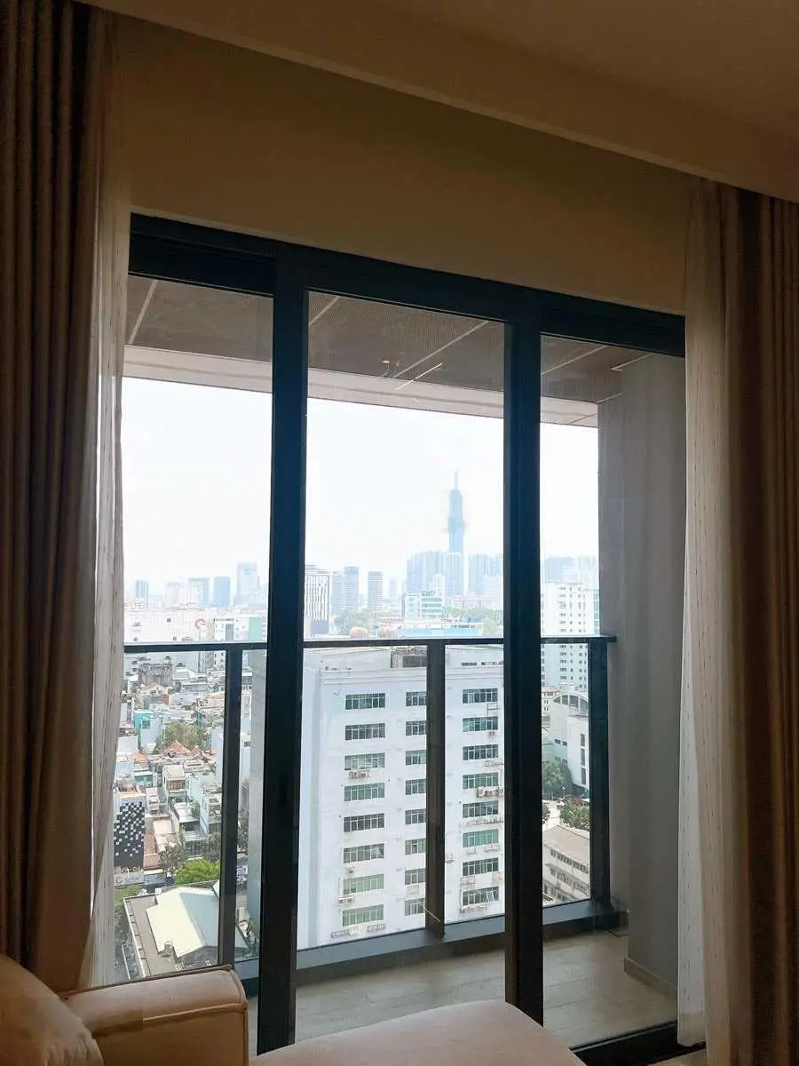 Chủ đi nước ngoài định cư cần nhượng lại căn hộ mới, đẹp sát sông Đà Nẵng. View sông Hàn, thành phố