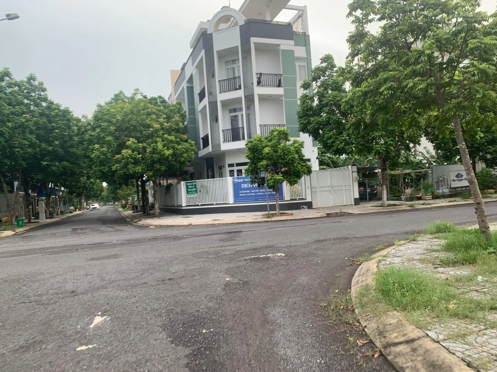 Lô góc dự án KDC An Thiên Lý, đường Dương Đình Hội, phường Phước Long B, diện tích 180.5m2/11.732tỷ