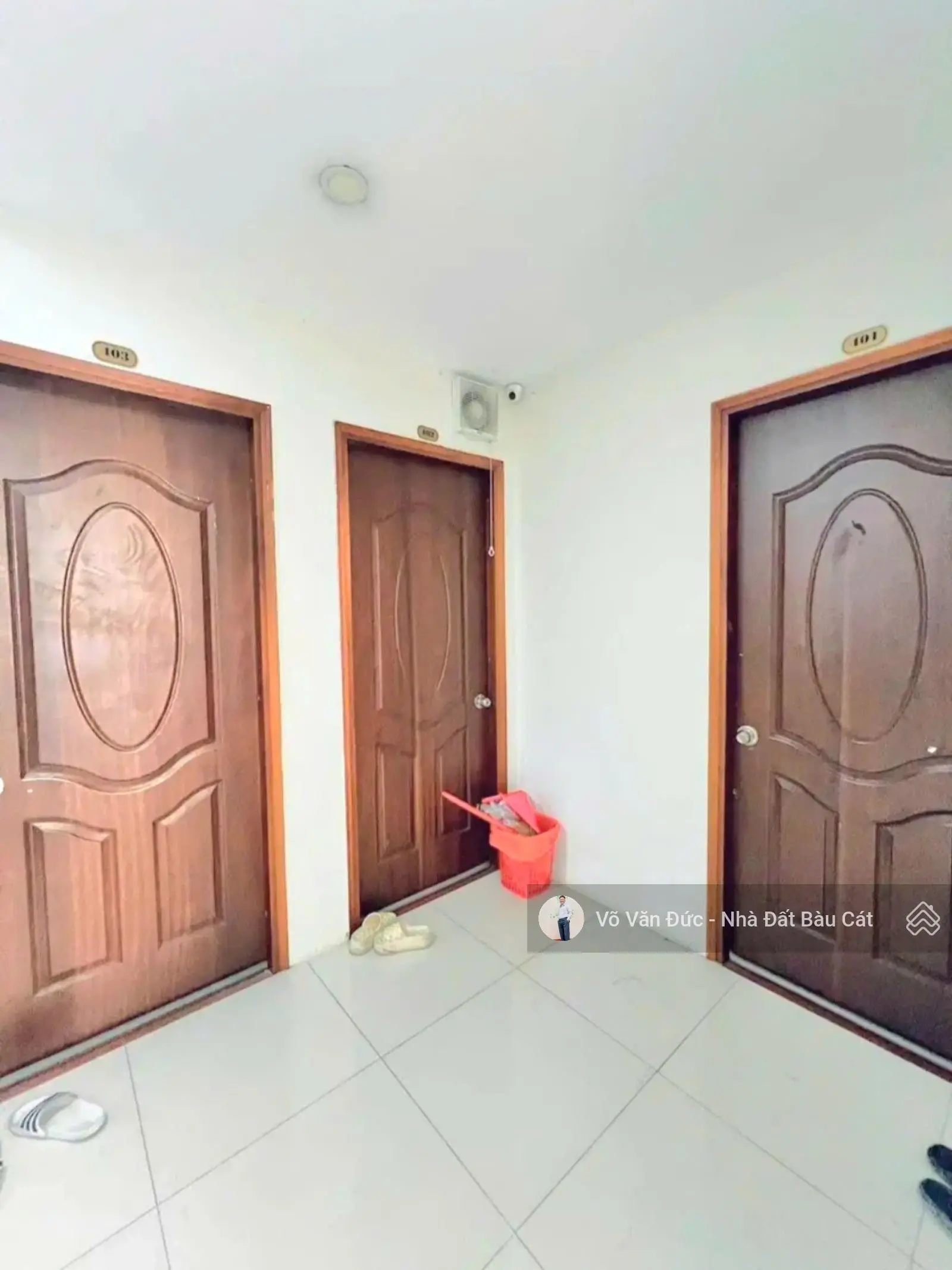 Bán tòa nhà VP kết hợp 24 CHDV cao cấp đường Nguyễn Thái Bình-K300, Tân Bình DT 9.5x18m 1 hầm 6 lầu