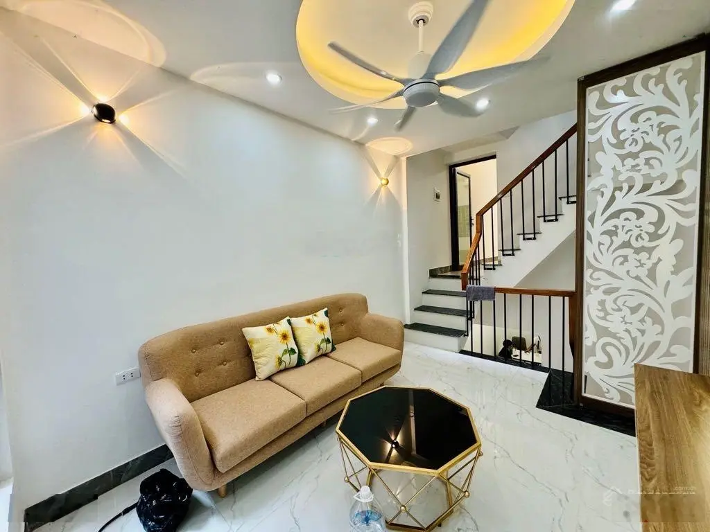 Bán nhà đẹp Kim Hoa, Đống Đa, gần phố, ở luôn, full công năng, DT 35m2 x 4 tầng giá 6 tỷ TL