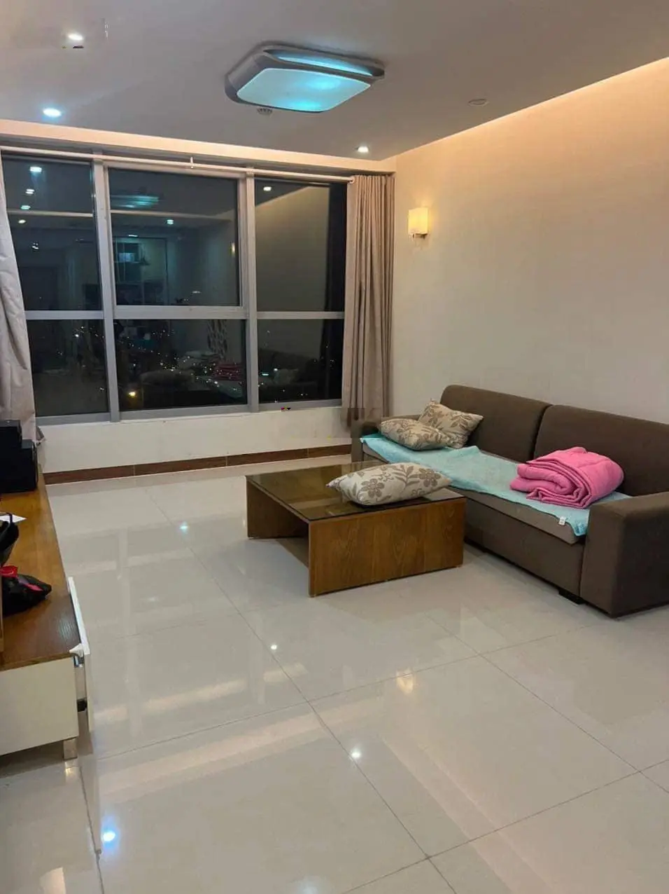 Chủ cần bán gấp căn hộ tại Masteri West Heights. 3N + 2VS. BC Đông bắc, view hồ siêu nét