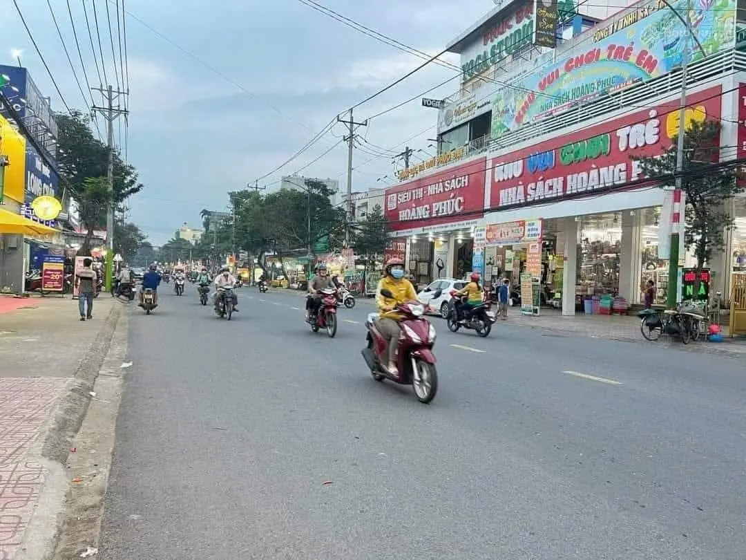 Bán nhà mặt phố tại đường Mồi, Dĩ An, Bình Dương, 15,5 tỷ, 248m2 - uy tín hot!