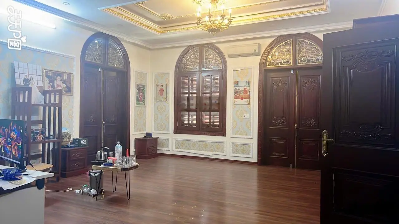 Bán biệt thự 3 tầng siêu rộng tọa lạc trên con đường siêu to đường Phú Thịnh, Bắc Cường, TP Lào Cai