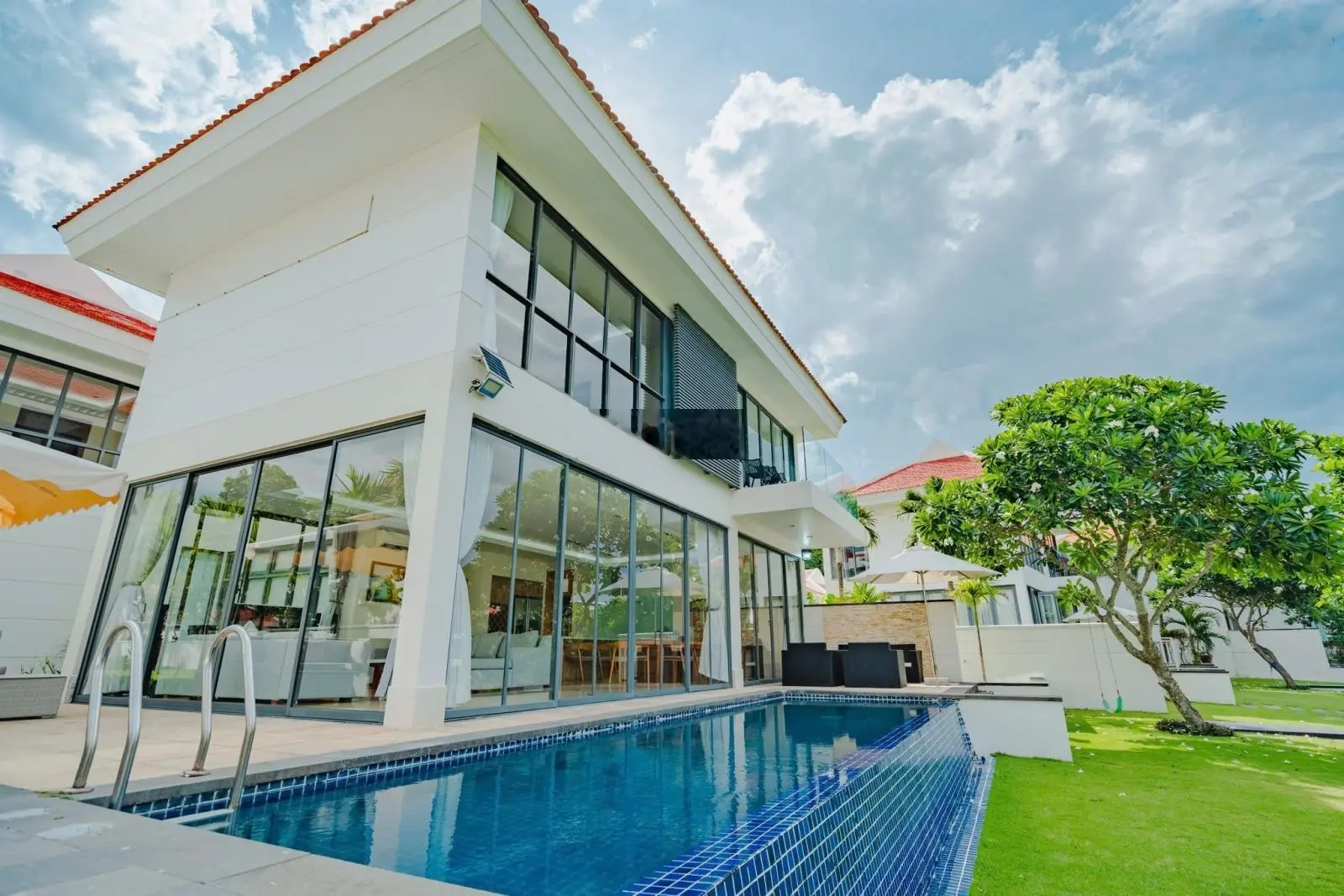 Hàng hiếm - biệt thự biển Ocean Villa - 1 căn đẹp 2 mặt tiền giá tốt nhất thị trường sở hữu lâu dài